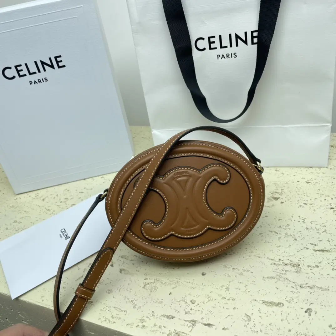 Jam5363 CELINE 69.99$ gallery