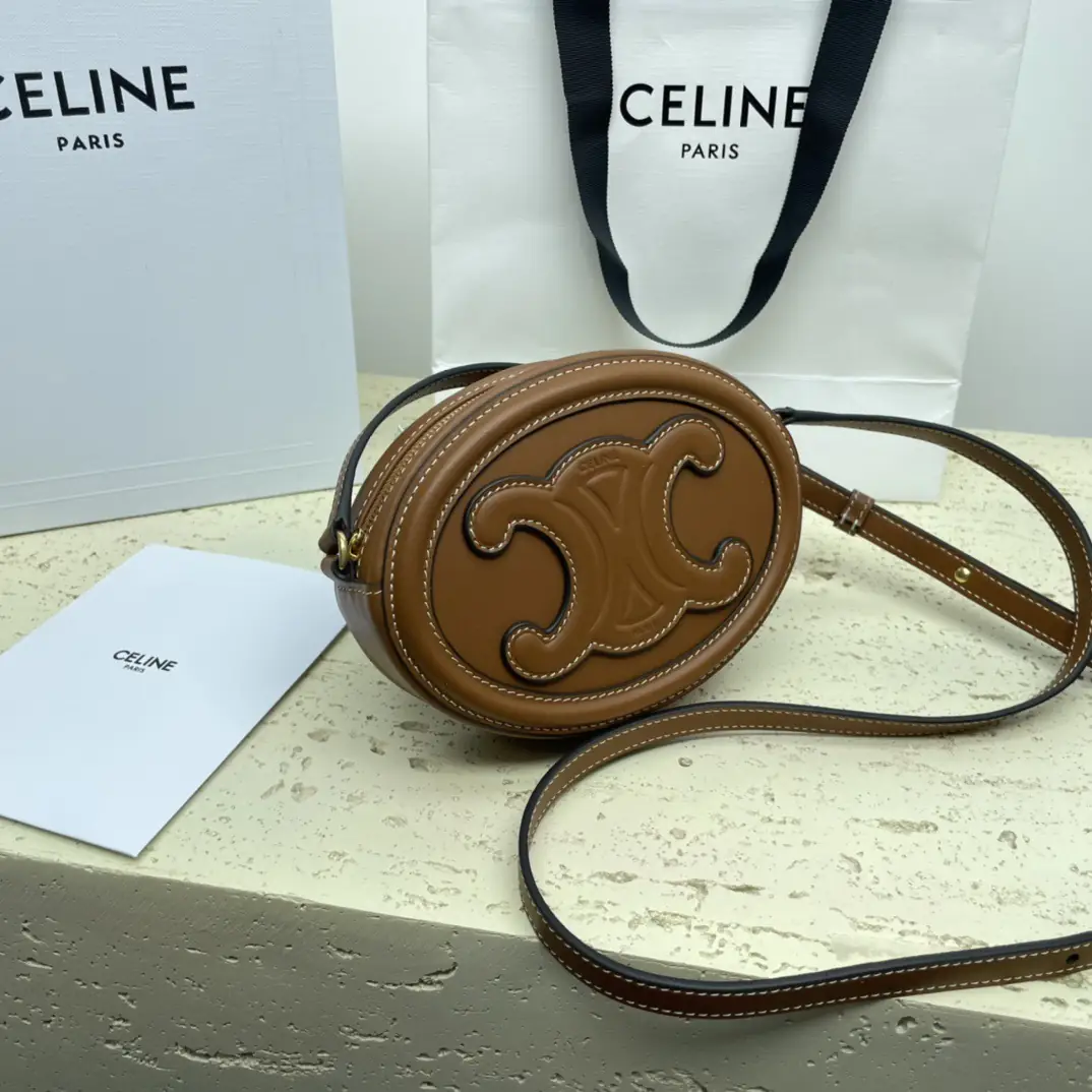 Jam5363 CELINE 69.99$ gallery