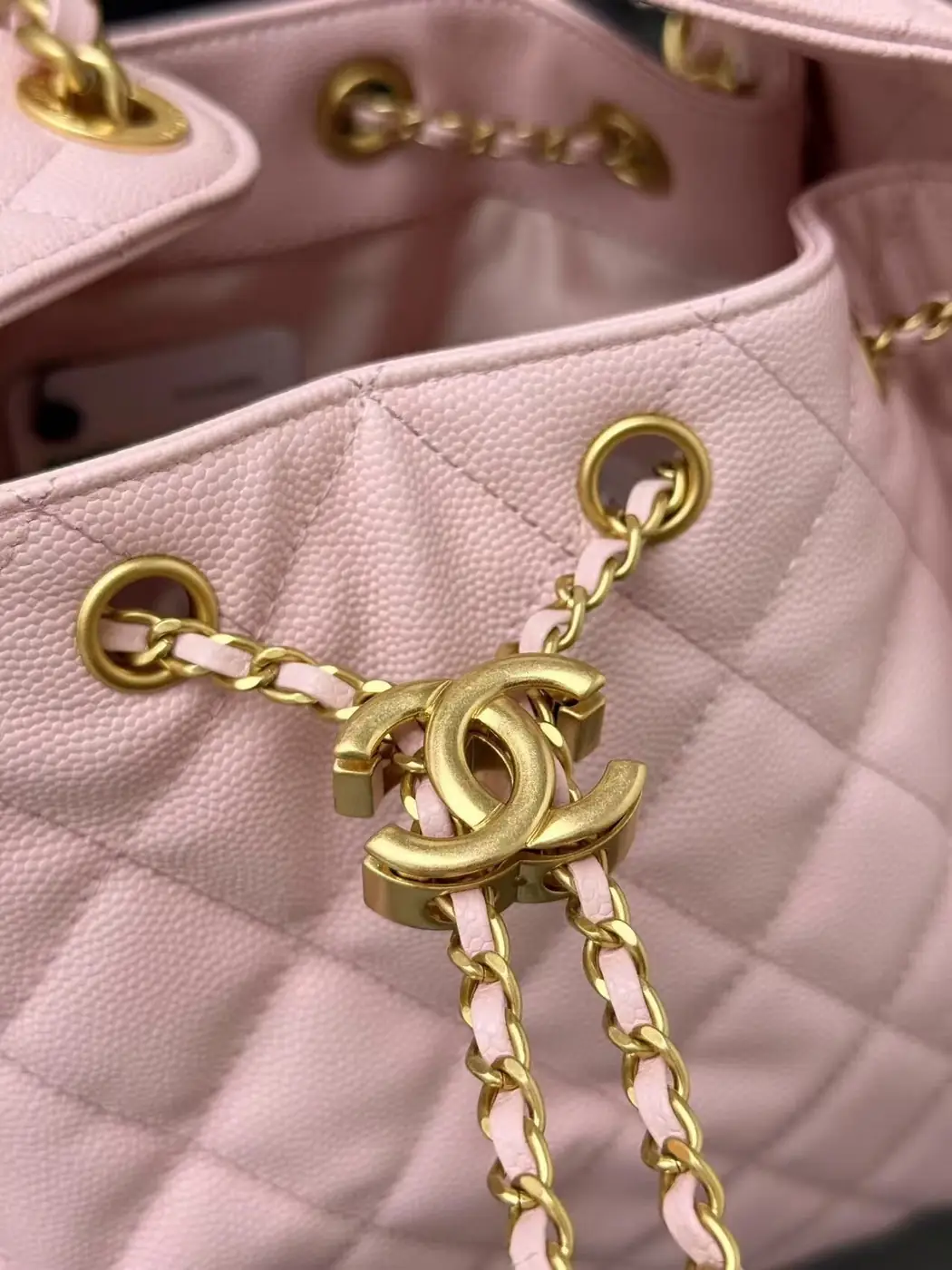 Jam5439 CHANEL  95$ gallery