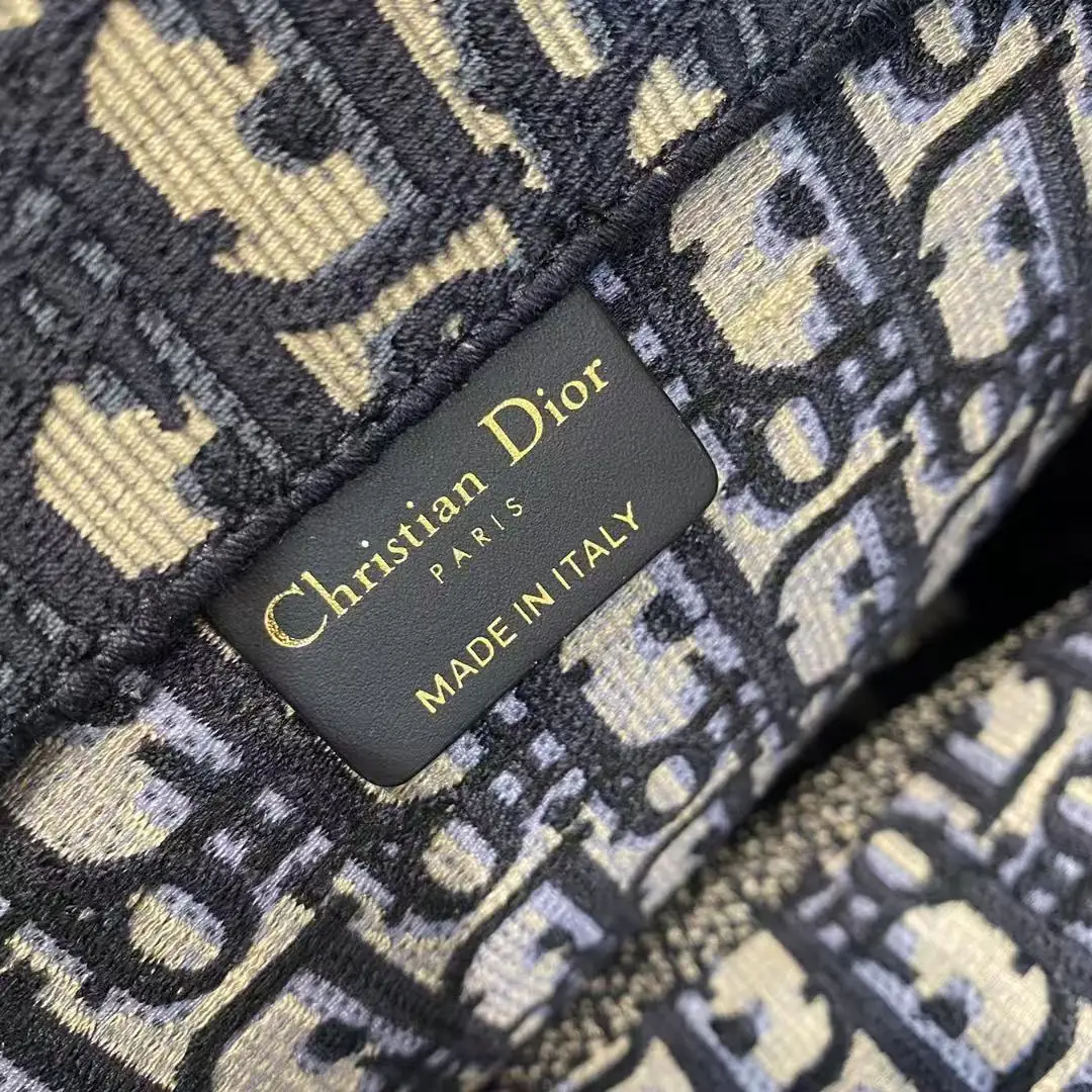 Jam5446 DIOR 69.99$ YZBB gallery