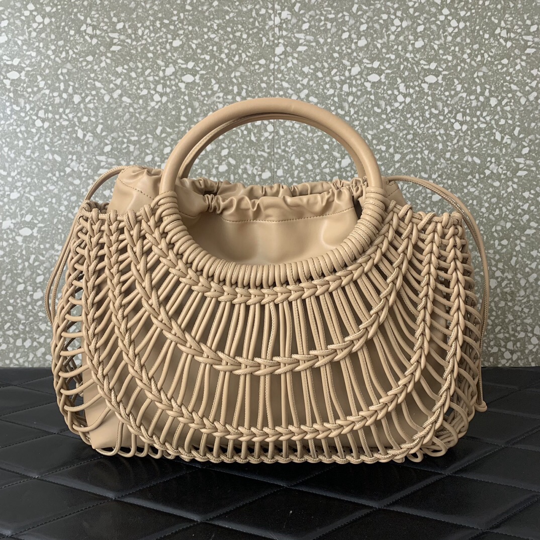 Jam5449  Valentino  149$ gallery