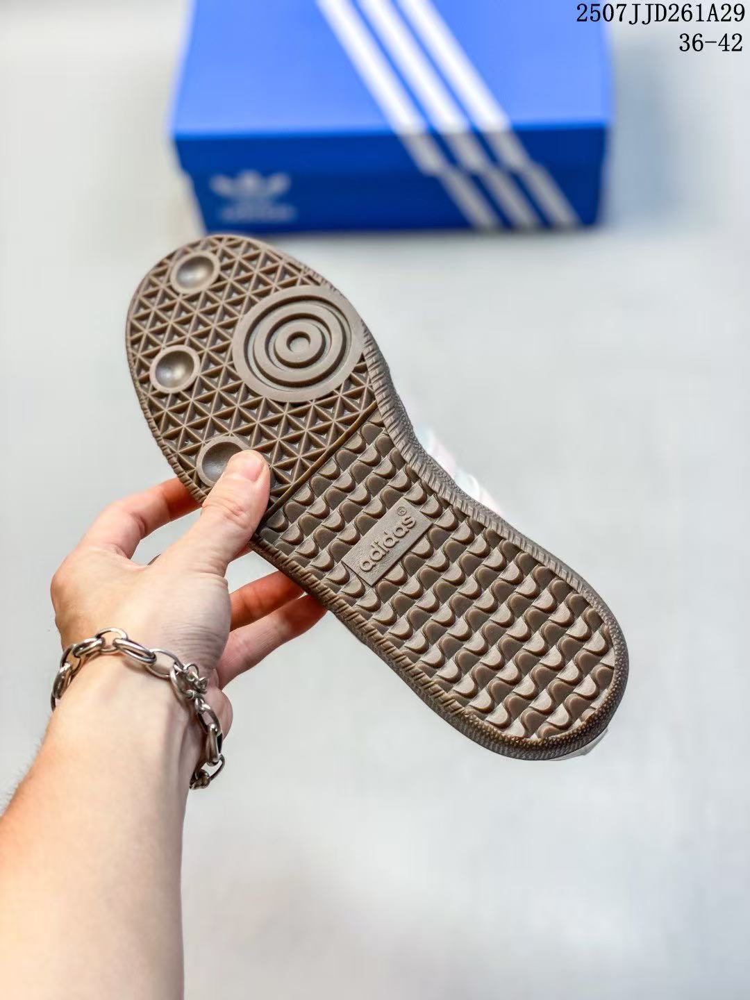 Jam5472 ADIDAS 53.8$ gallery