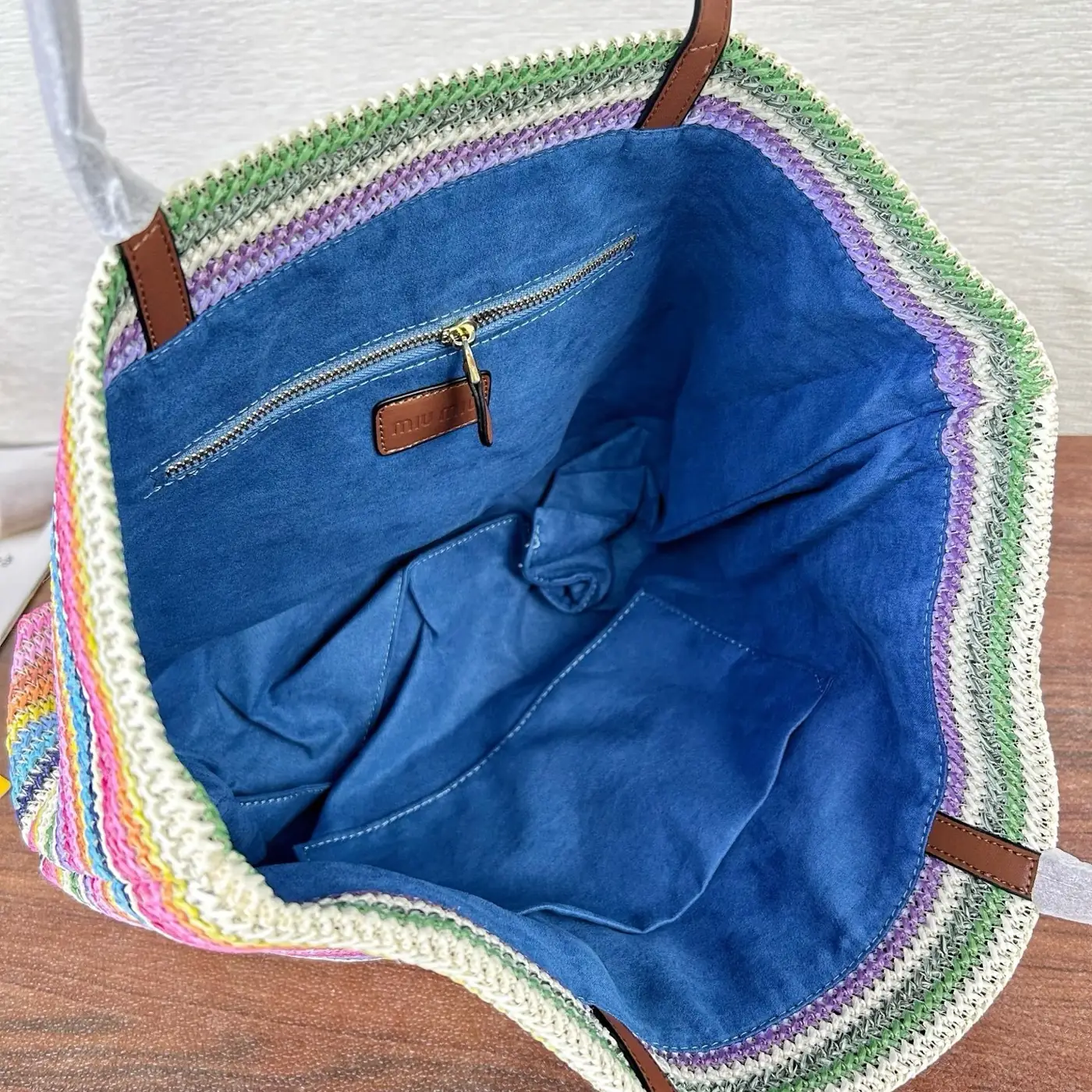 Jam5489     miumiu   47$ gallery