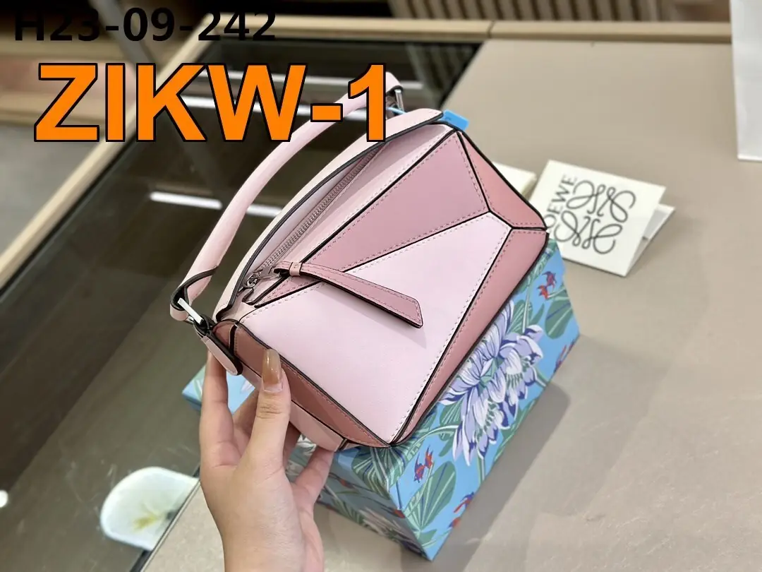 Jam5501 LOEVE   54$ gallery