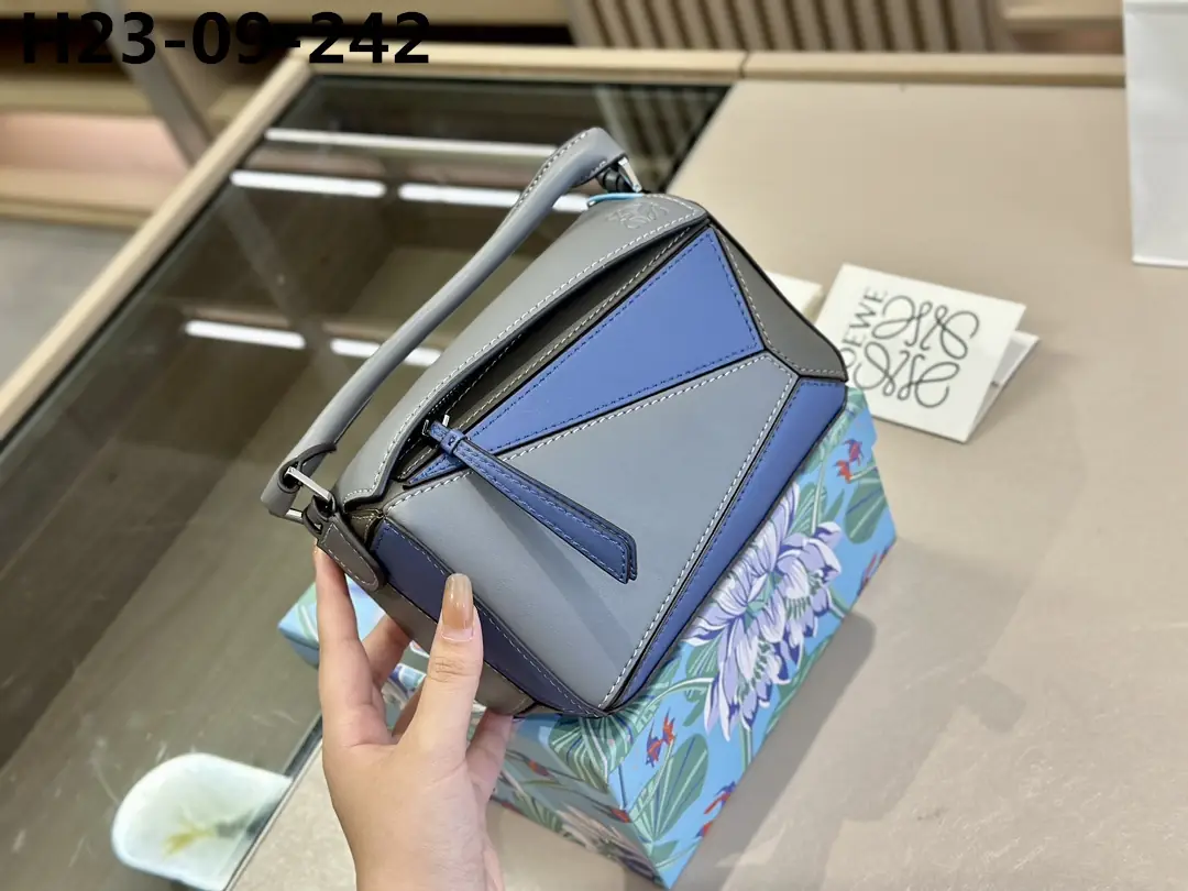 Jam5501 LOEVE   54$ gallery