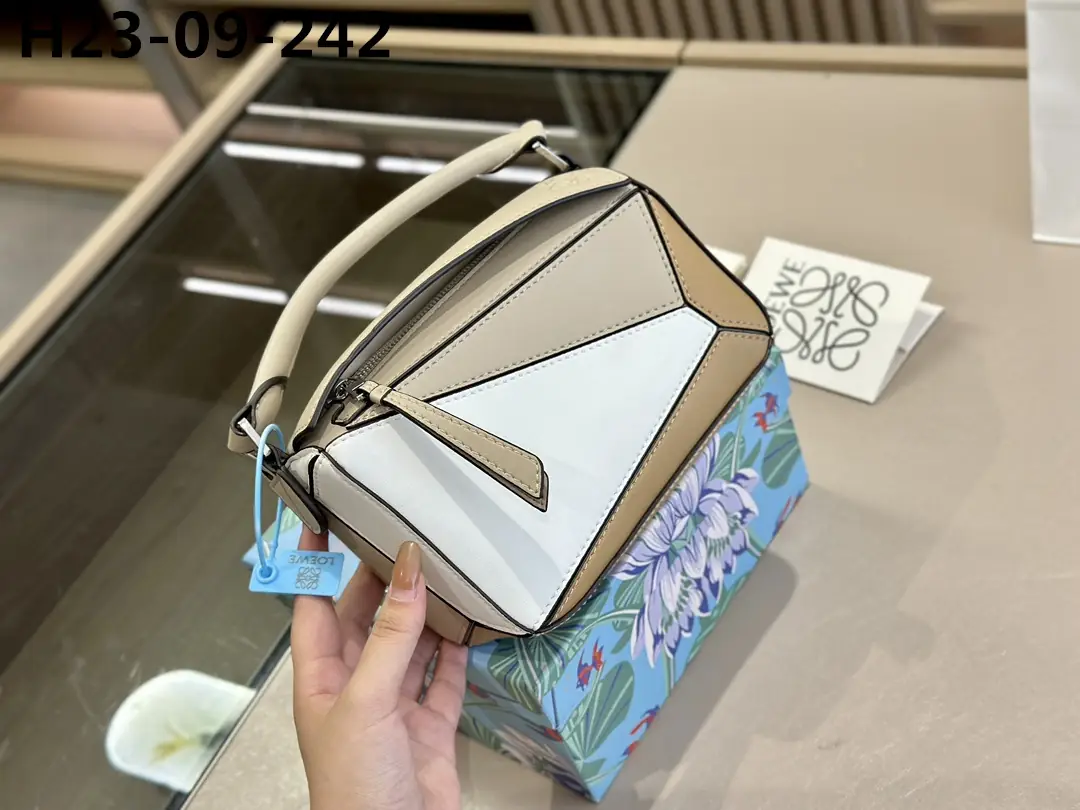 Jam5501 LOEVE   54$ gallery