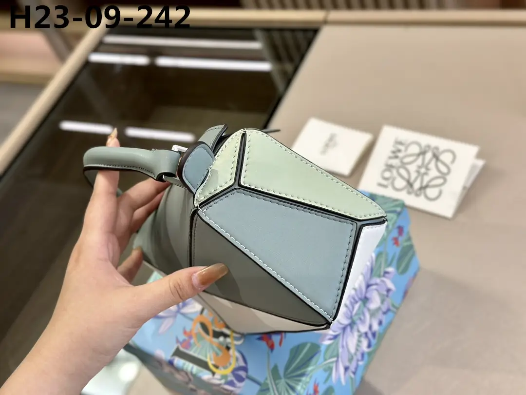 Jam5501 LOEVE   54$ gallery