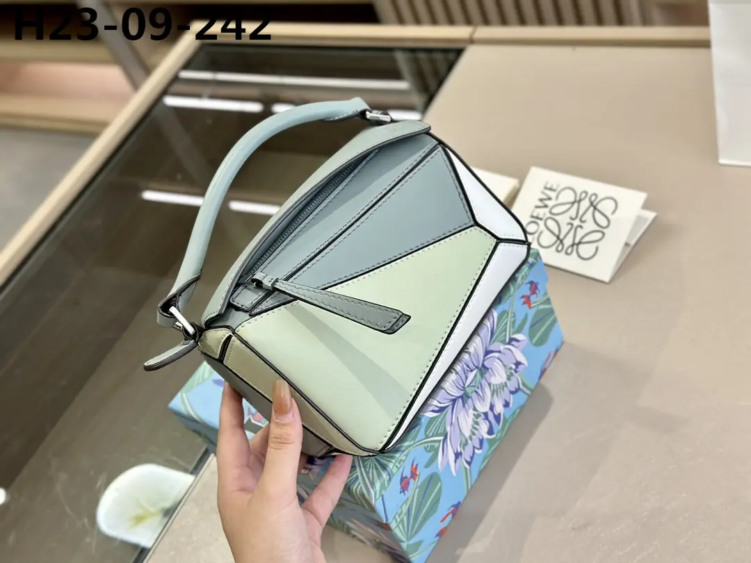 Jam5501 LOEVE   54$ gallery