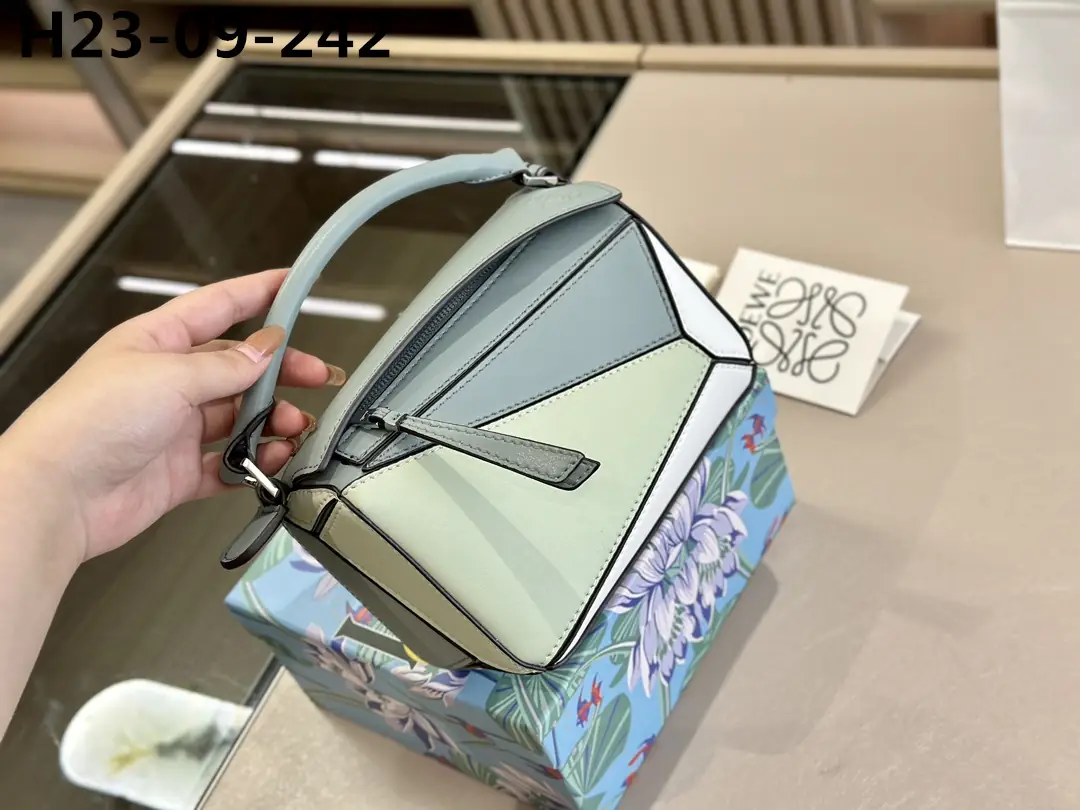 Jam5501 LOEVE   54$ gallery