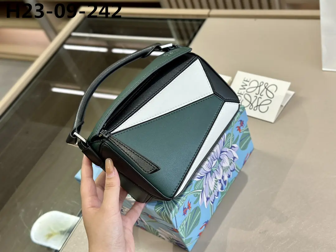 Jam5501 LOEVE   54$ gallery