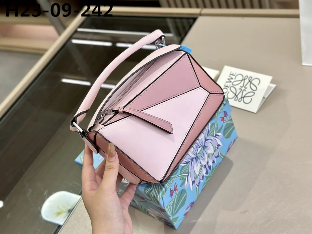 Jam5501 LOEVE   54$ gallery