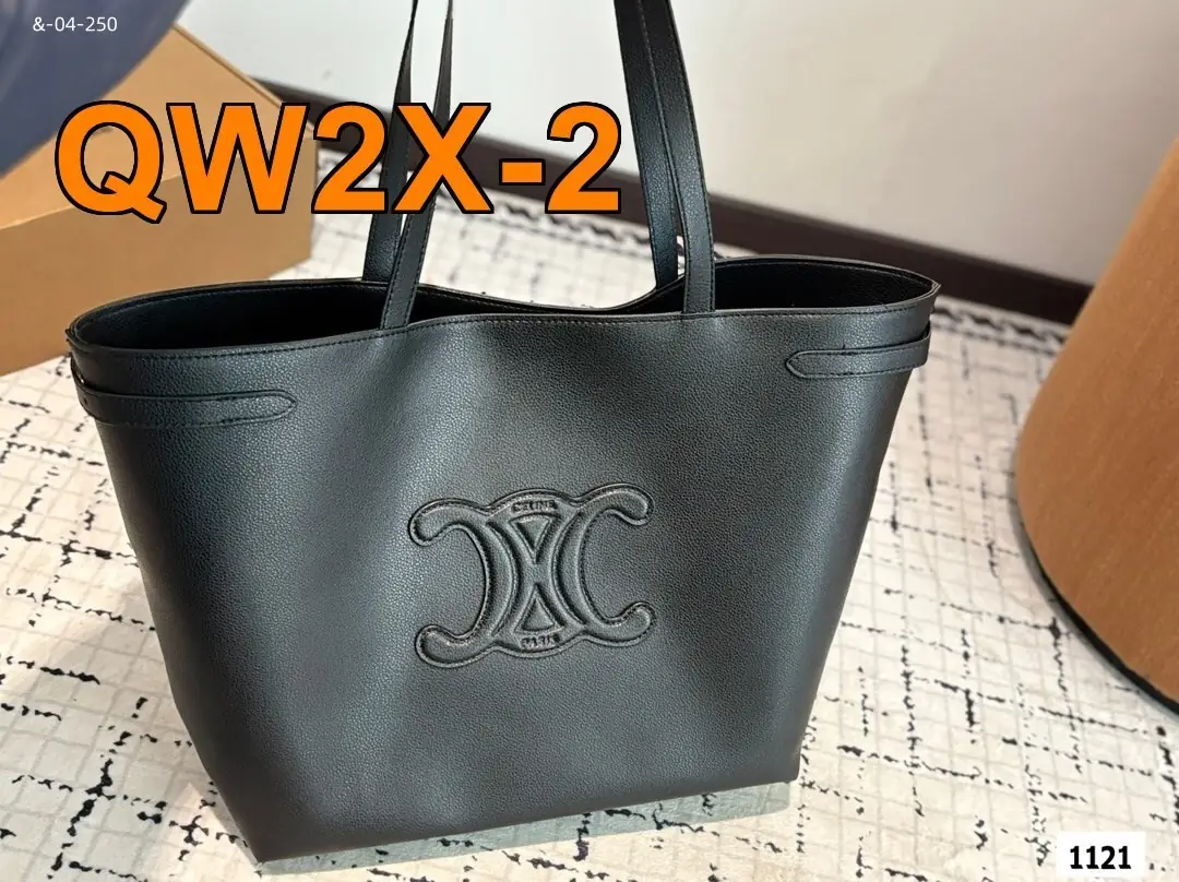 Jam5503  CELINE     58$ gallery