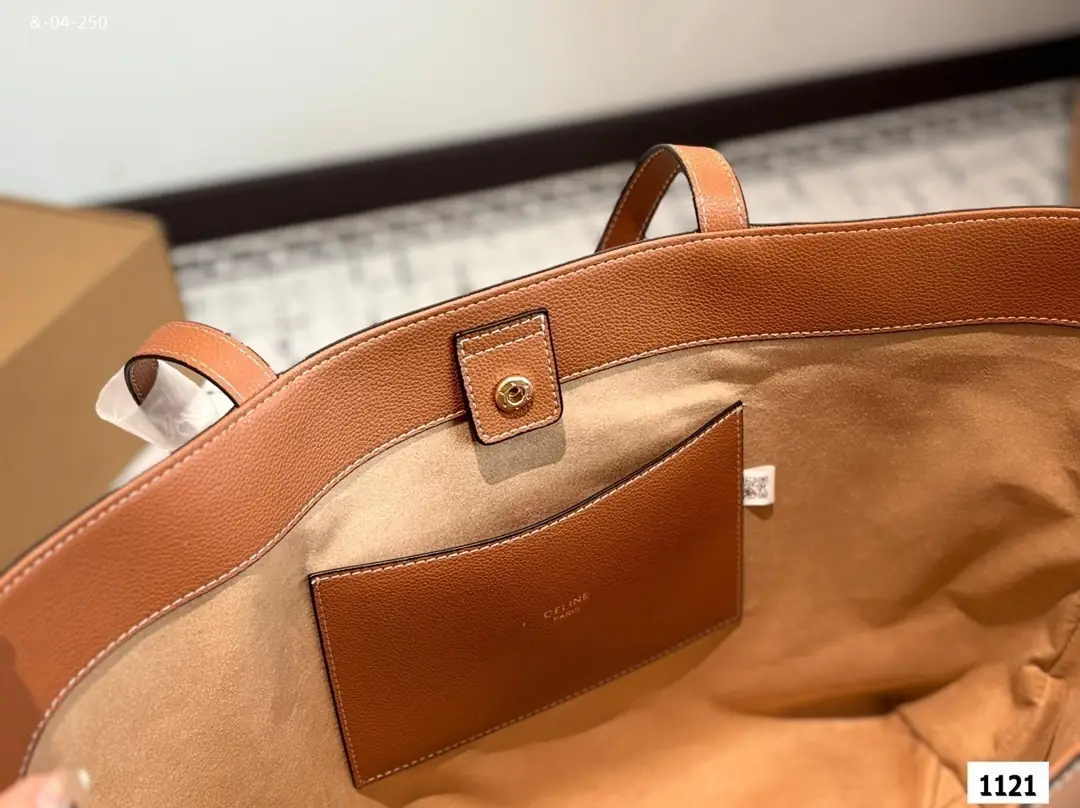 Jam5503  CELINE     58$ gallery