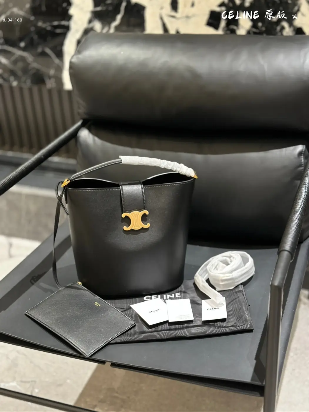 Jam5504  CELINE      65$ gallery