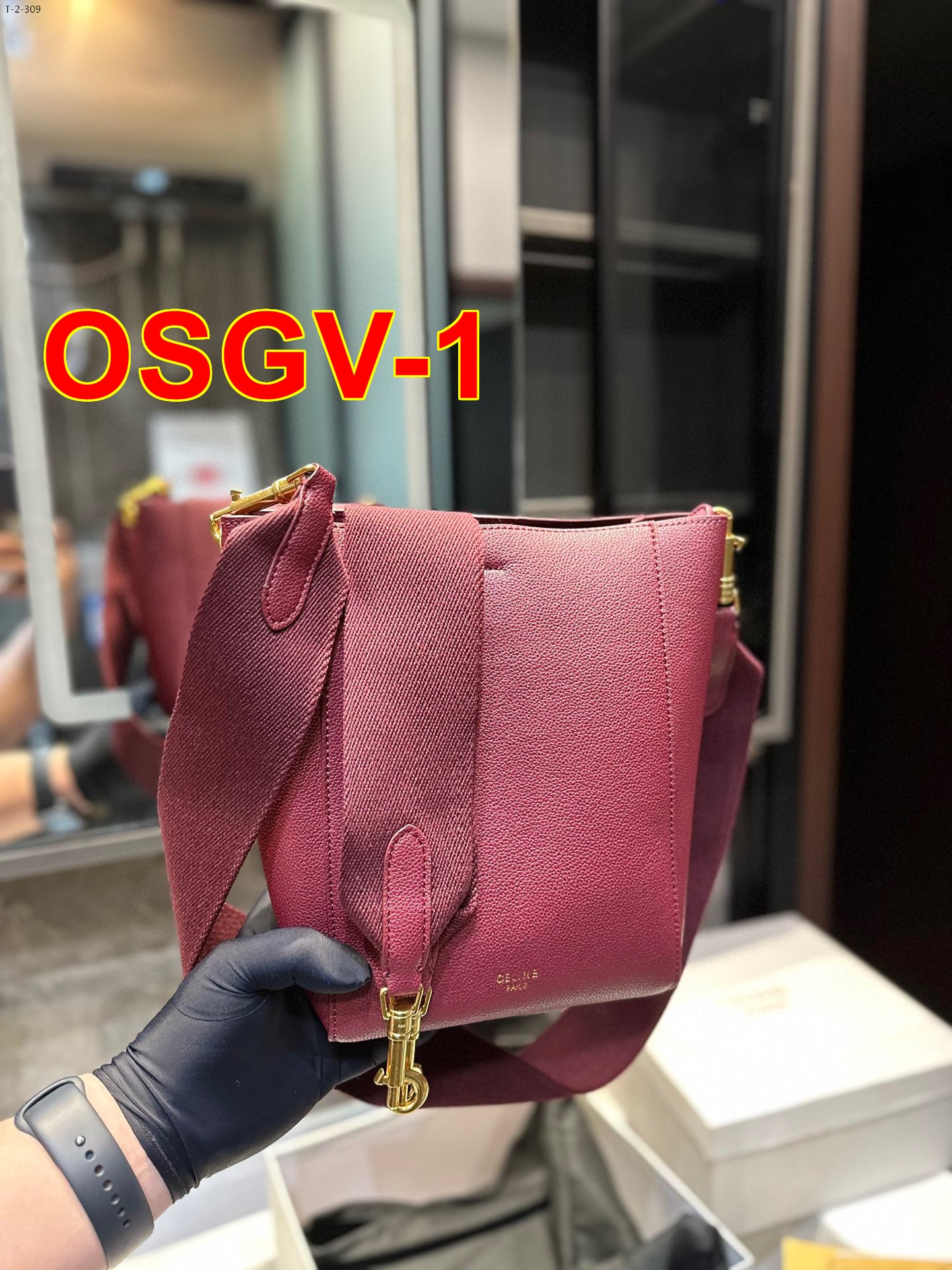 Jam5506  CELINE     59$ gallery