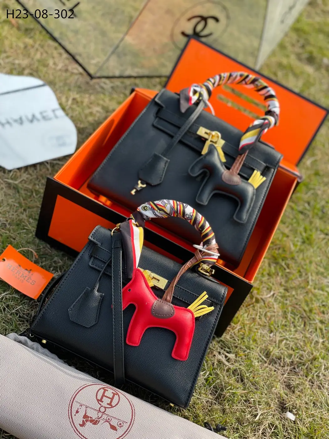 Jam5517  HERMES 85$ gallery