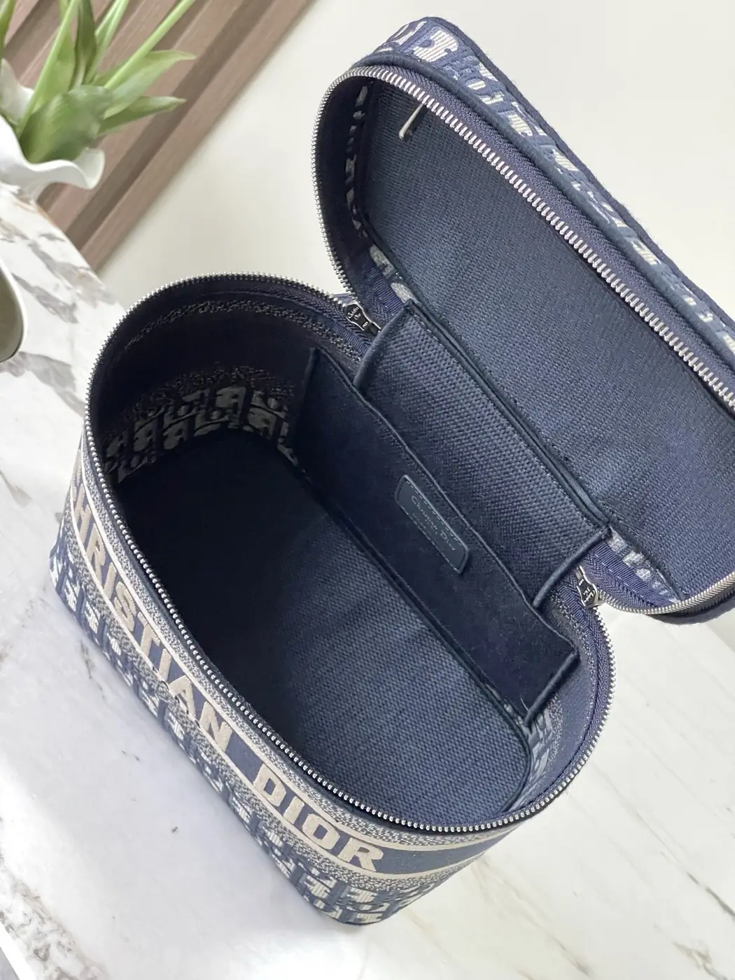 Jam5518 DIOR 78$ gallery