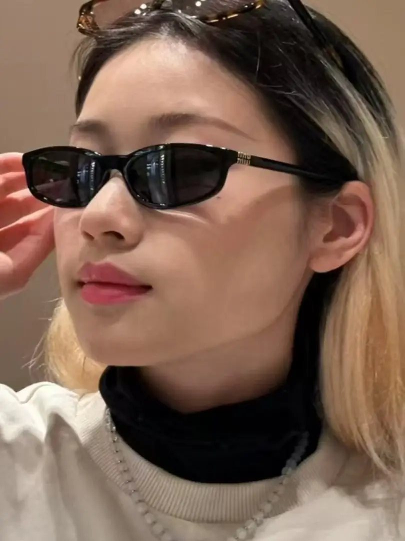 Jam5820  MIUMIU 54.99$ gallery