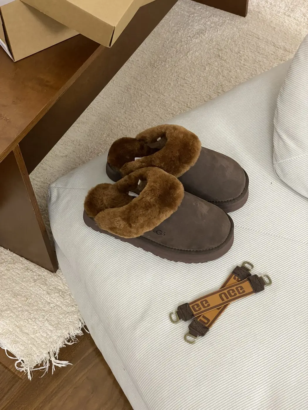 Jam596  UGG Disassembly slippers 62.9$ UG gallery