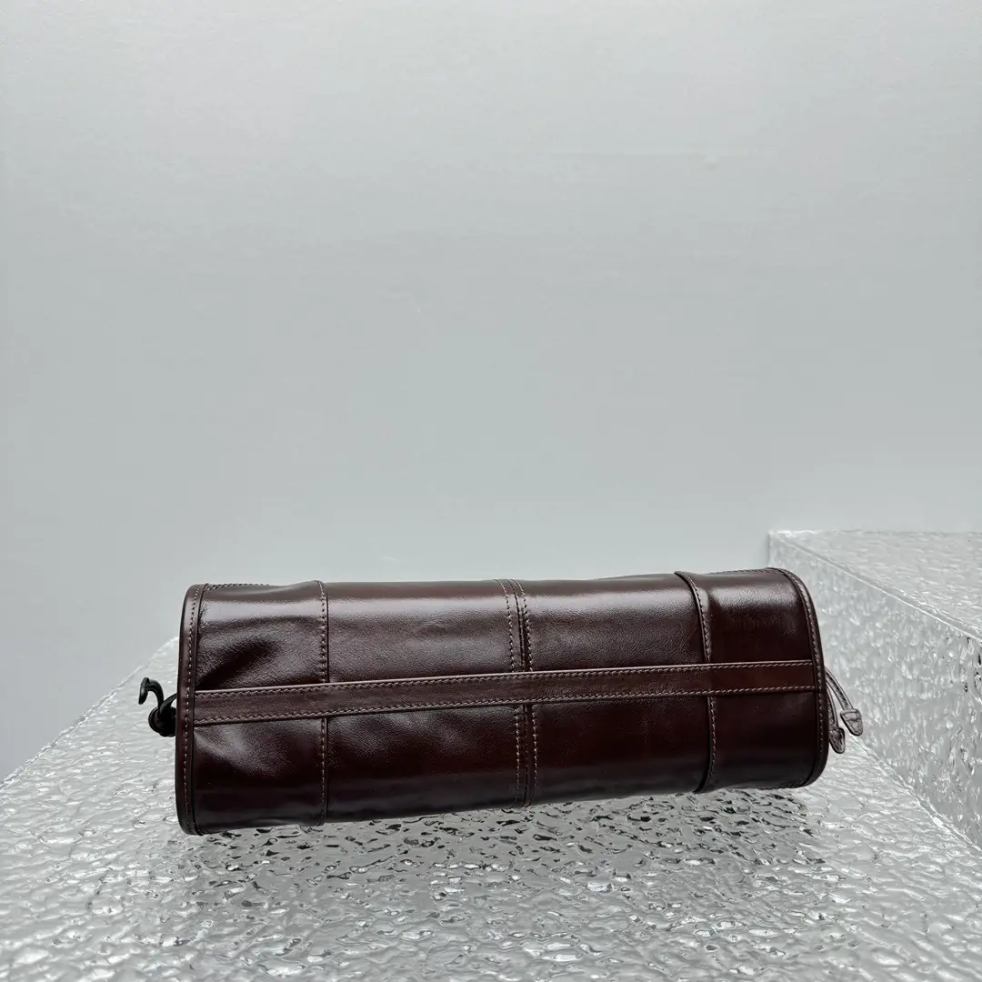 Jam6202  PRADA 89$ gallery