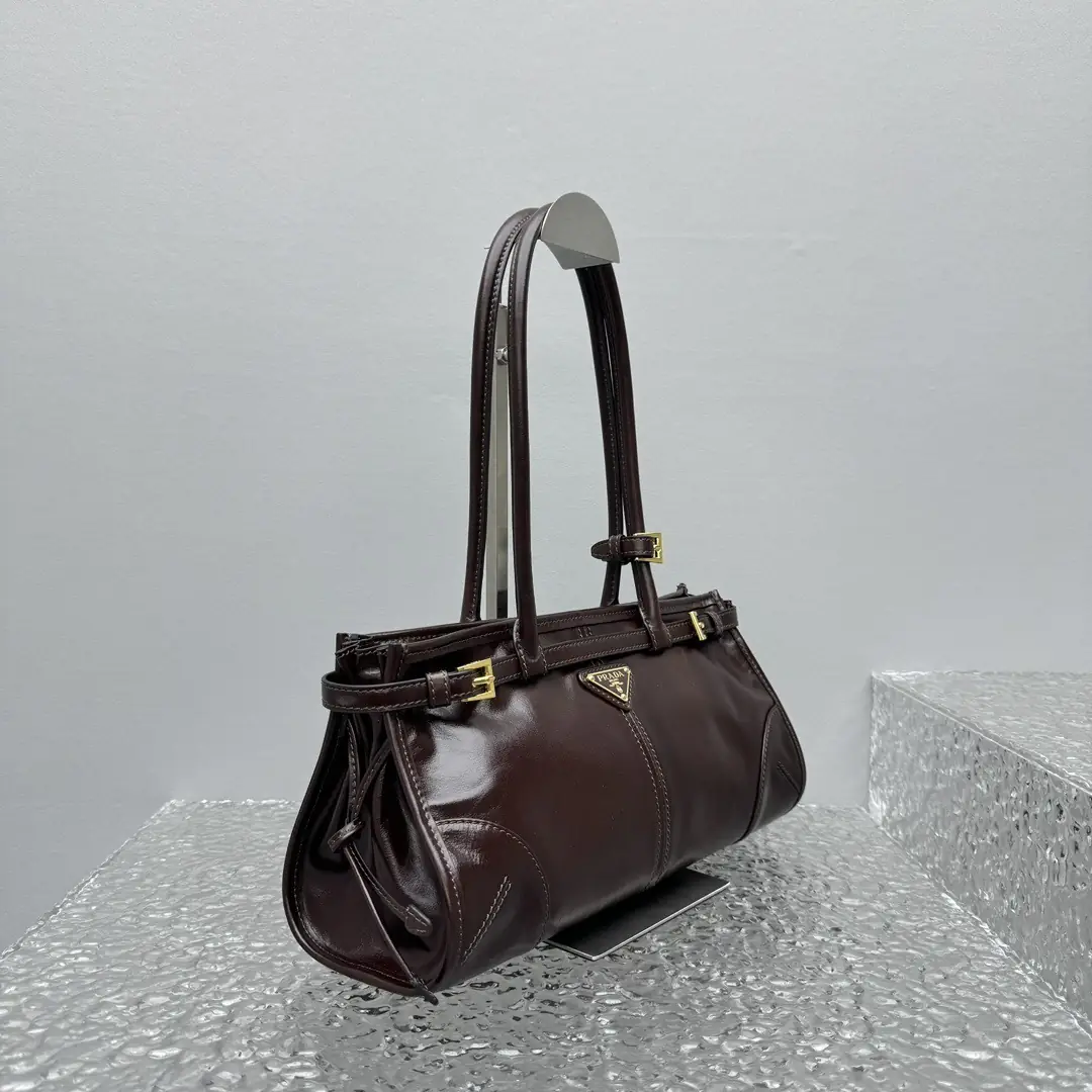 Jam6202  PRADA 89$ gallery