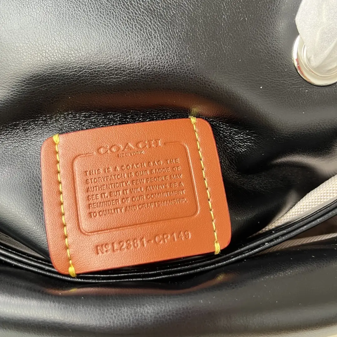 Jam6217 Coach 85$ gallery