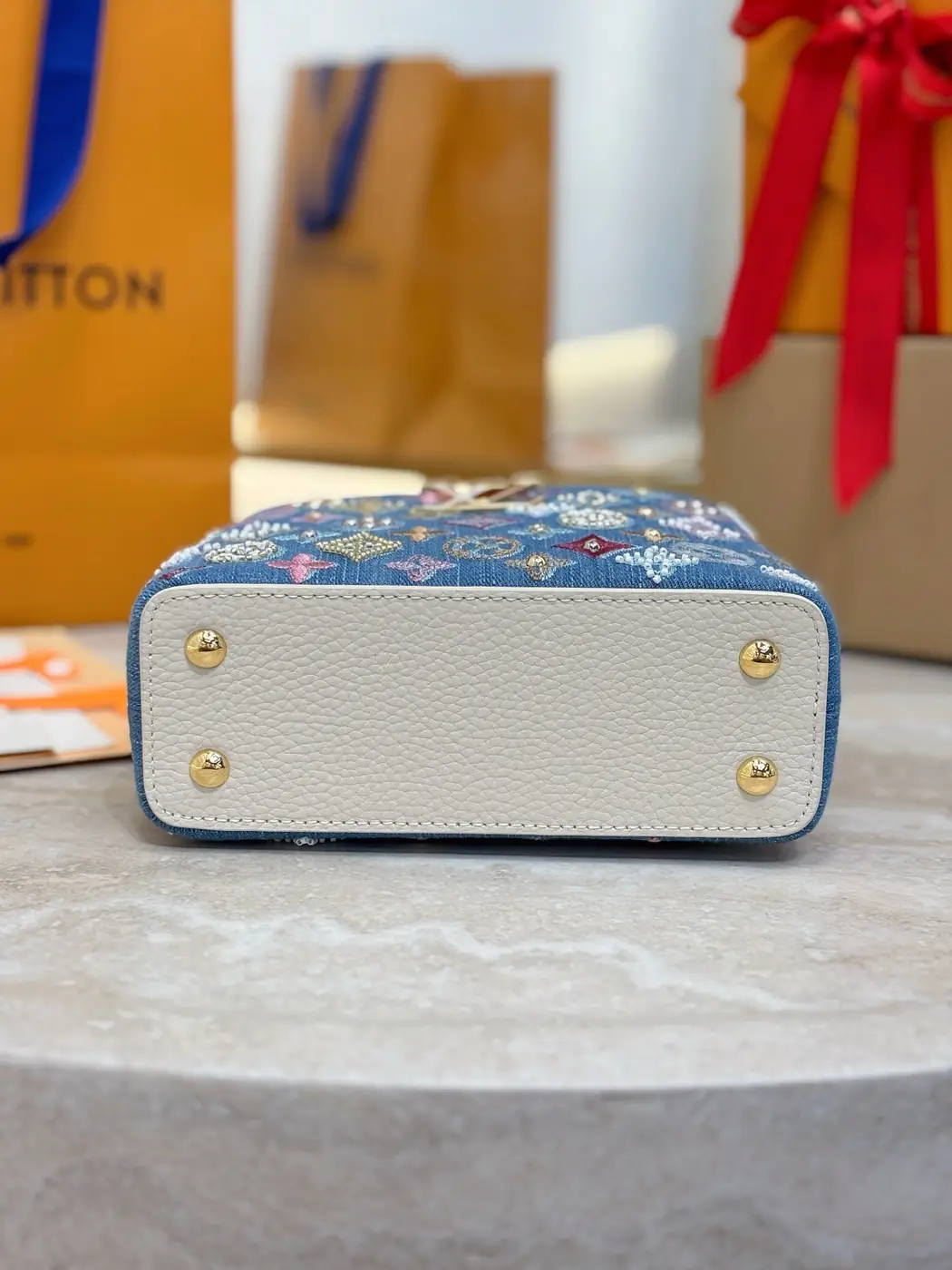 Jam6219   LV 129$ gallery