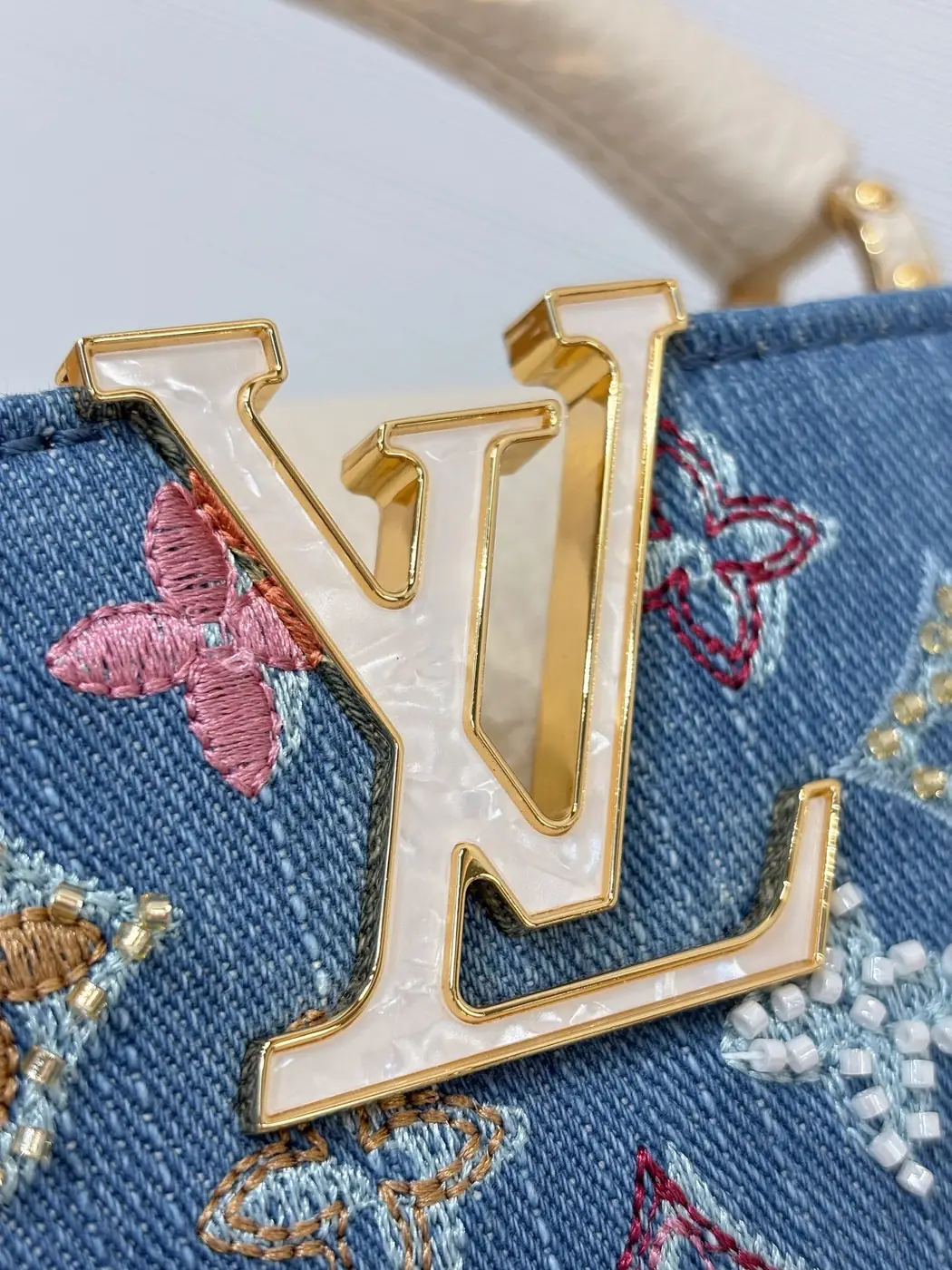 Jam6219   LV 129$ gallery