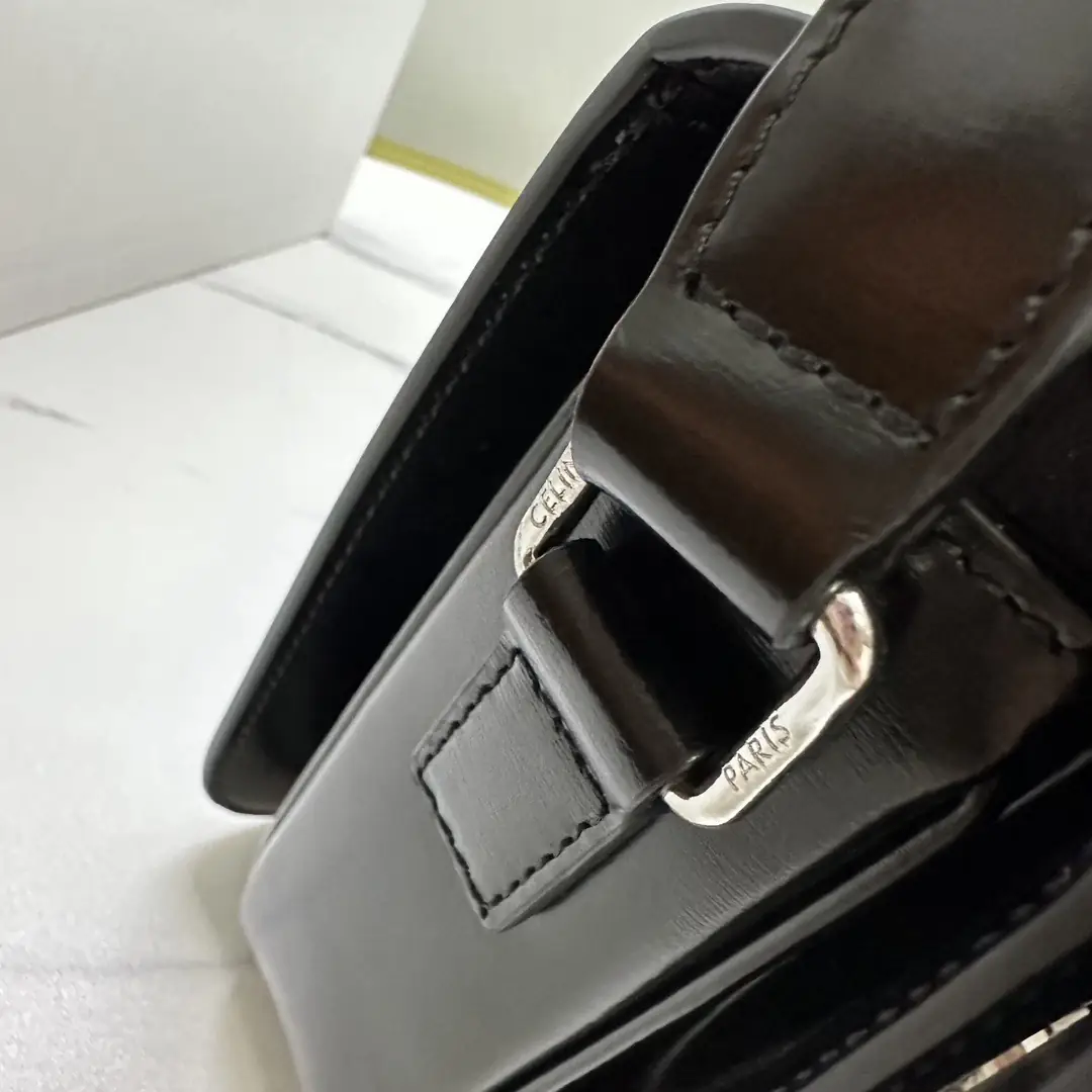 Jam6222   Celine  77$ gallery