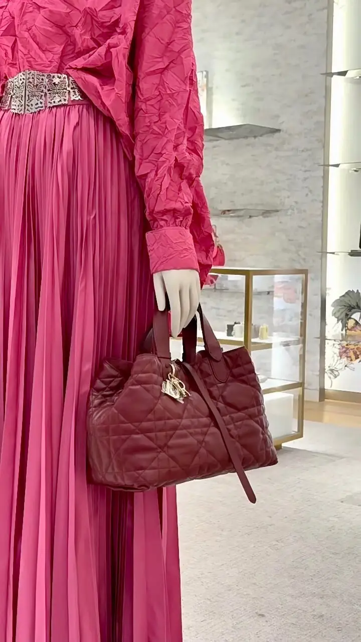 Jam6232 DIOR  110$ gallery