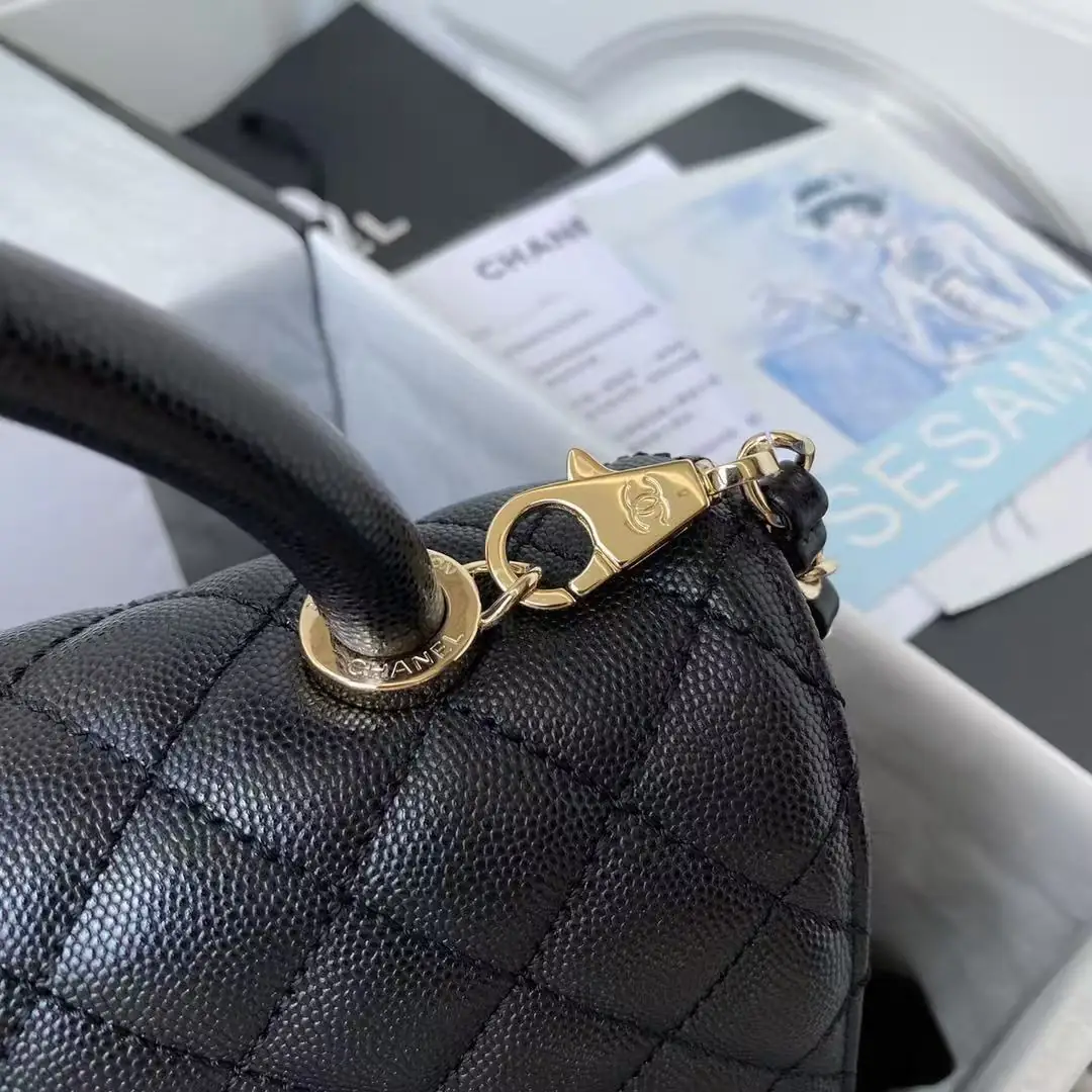 Jam7119  Chanel 120$ gallery