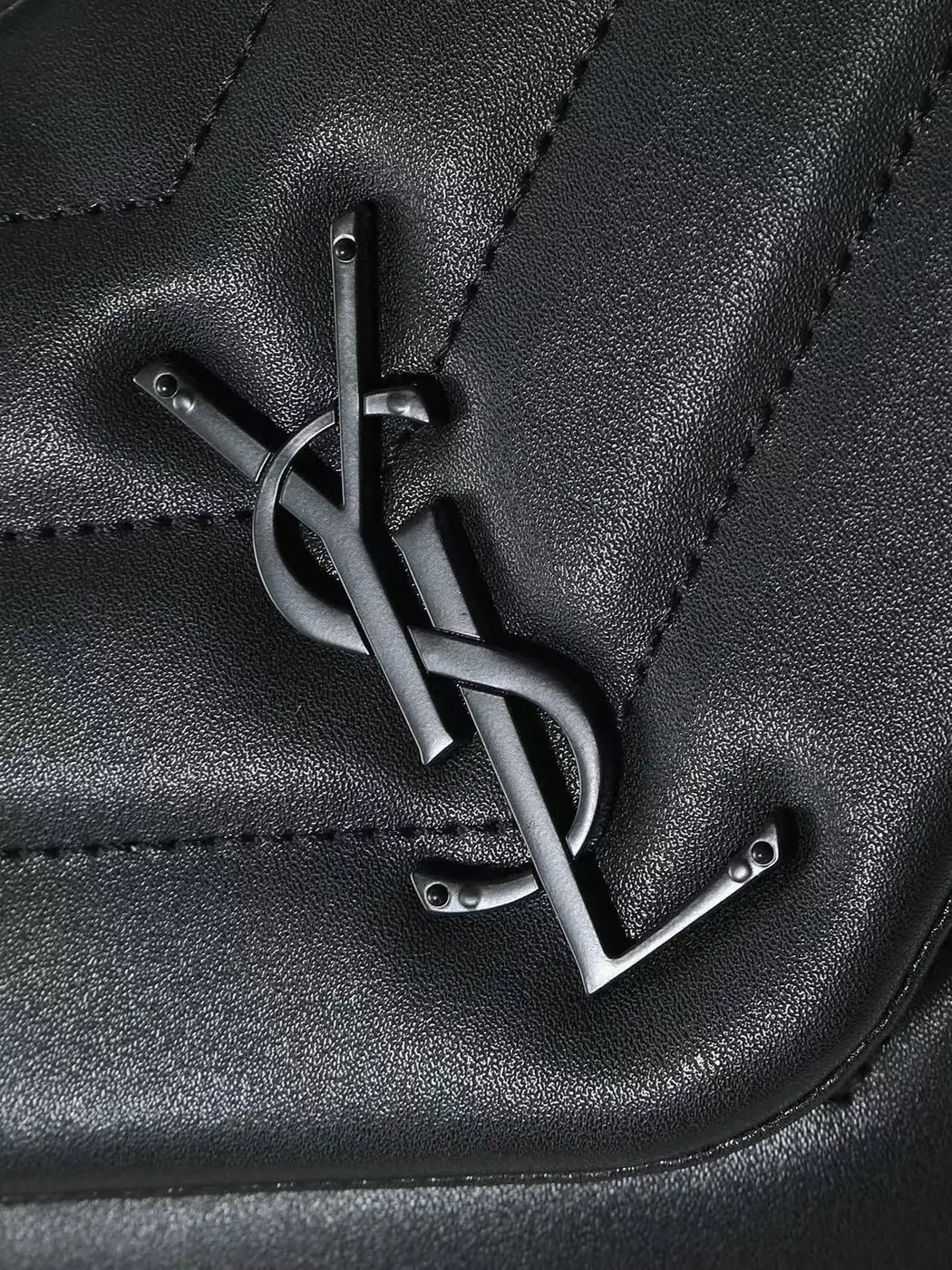 Jam7223  YSL  75$ gallery