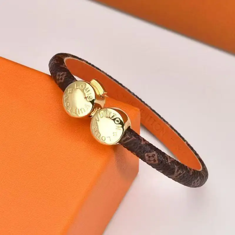 Jam7455 LV bracelet 38.9$ gallery