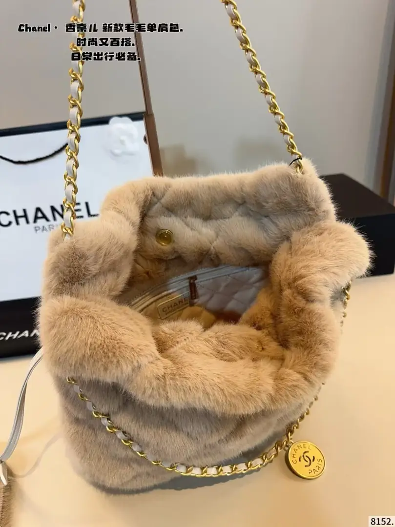 Jam8017 Chanel 85$ gallery