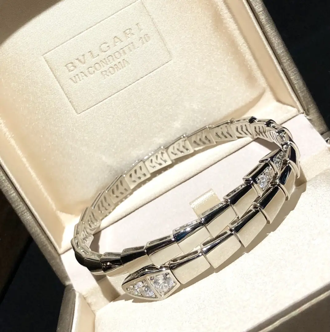 Jam8048 Van Cleef&Arpels 42.99$ gallery