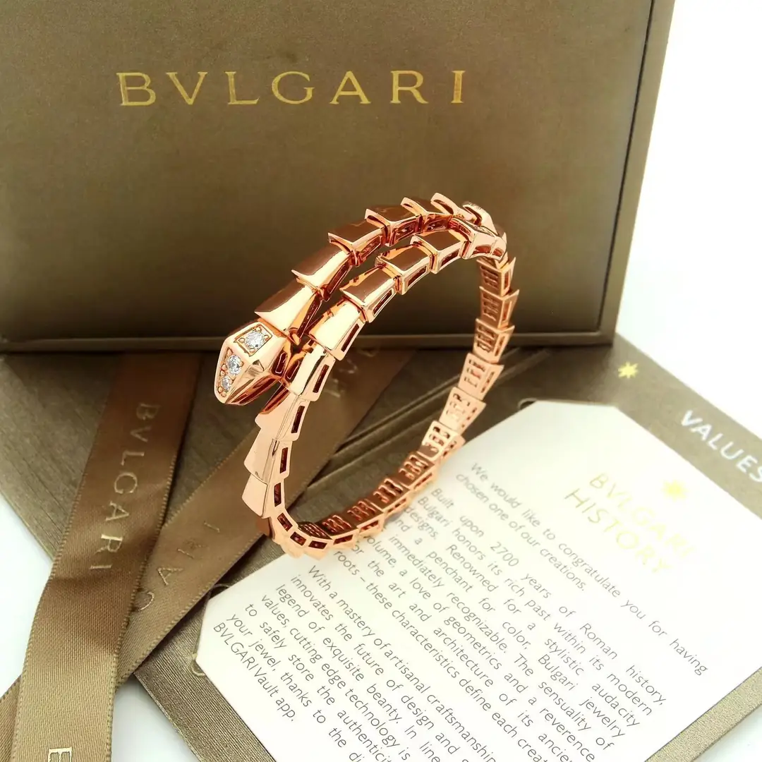 Jam8048 Van Cleef&Arpels 42.99$ gallery