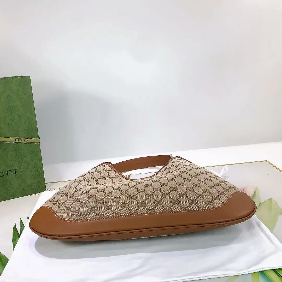 Jam8074  GUCCI  78.99$ gallery