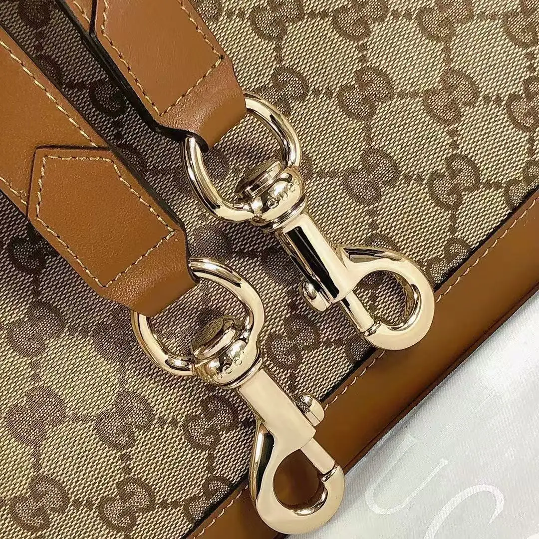 Jam8074  GUCCI  78.99$ gallery