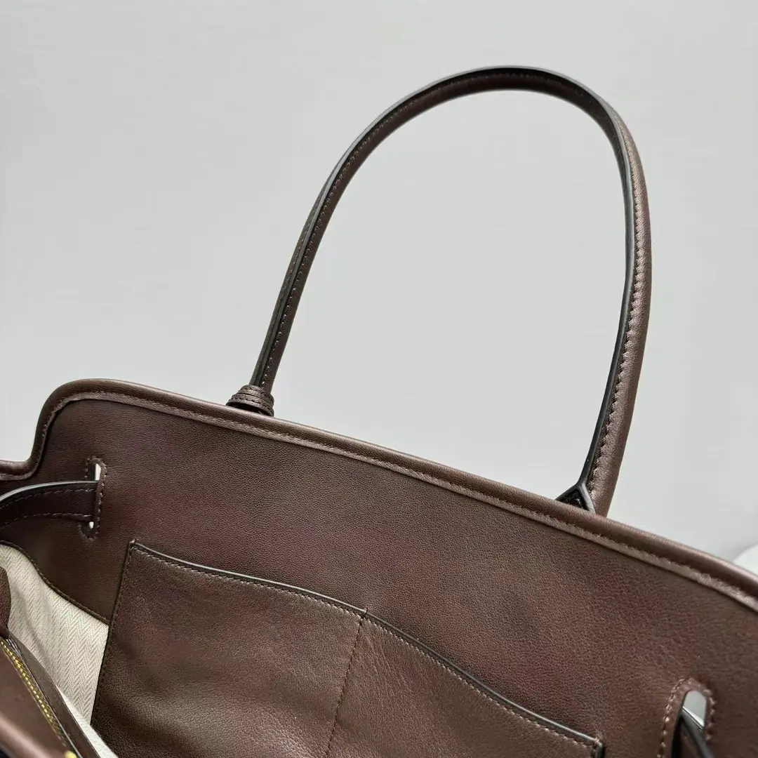 Jam8085  MIUMIU 85$ gallery