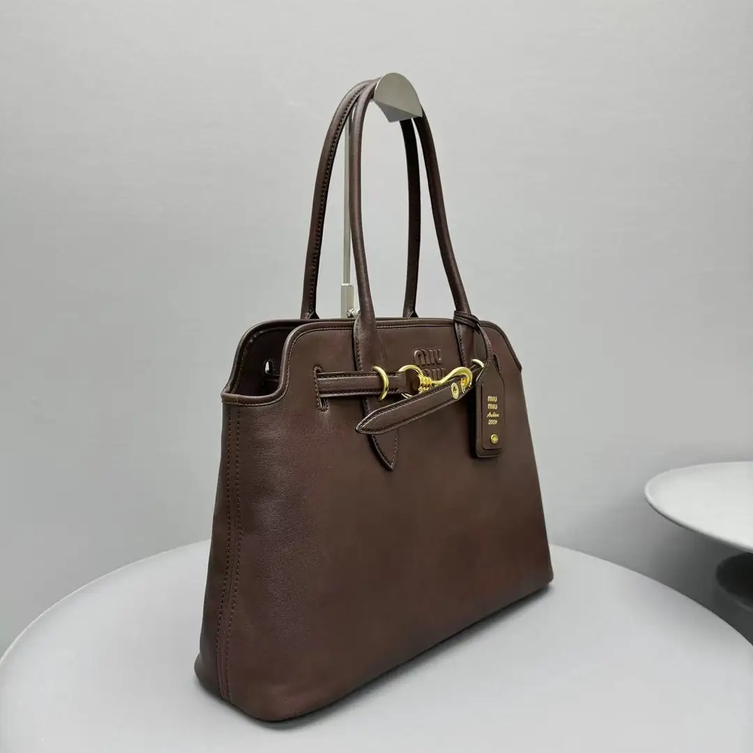 Jam8085  MIUMIU 85$ gallery