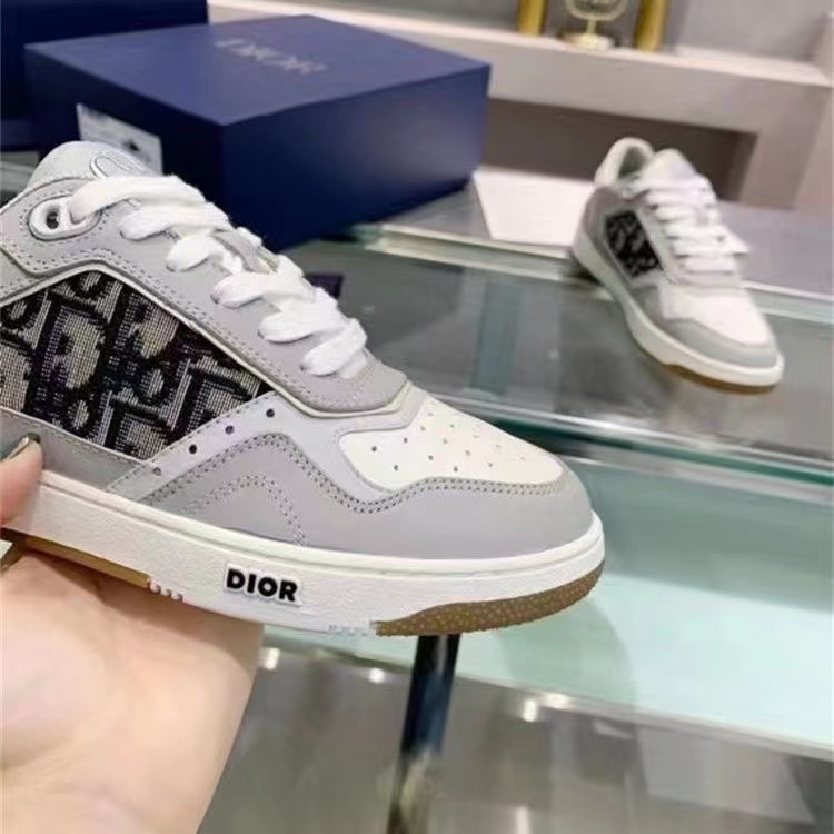 Jam8106 DIOR 85.99$ gallery