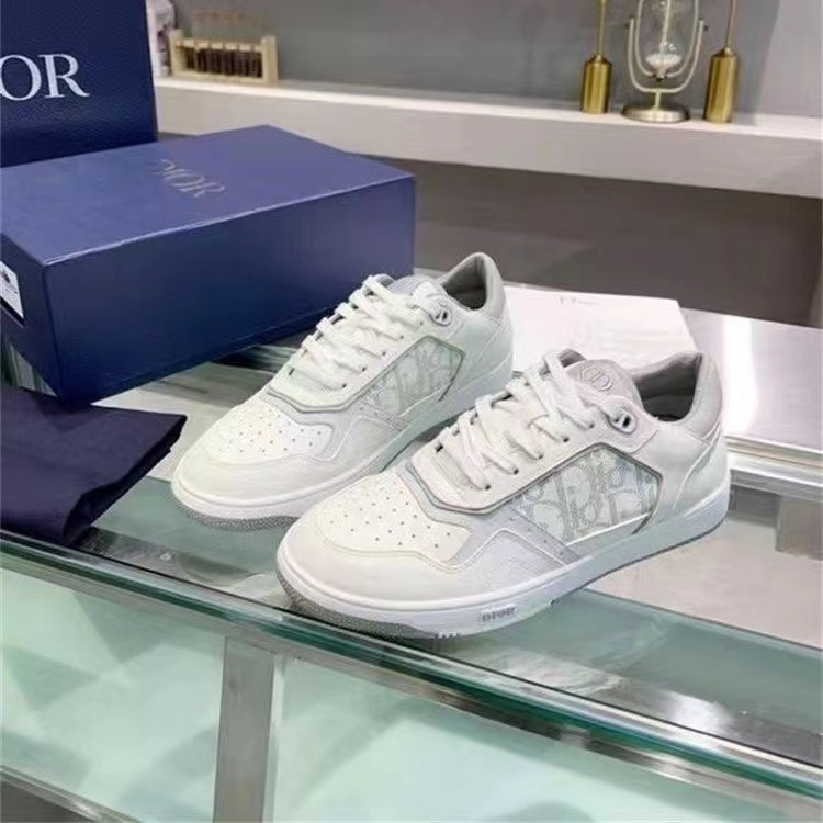 Jam8106 DIOR 85.99$ gallery