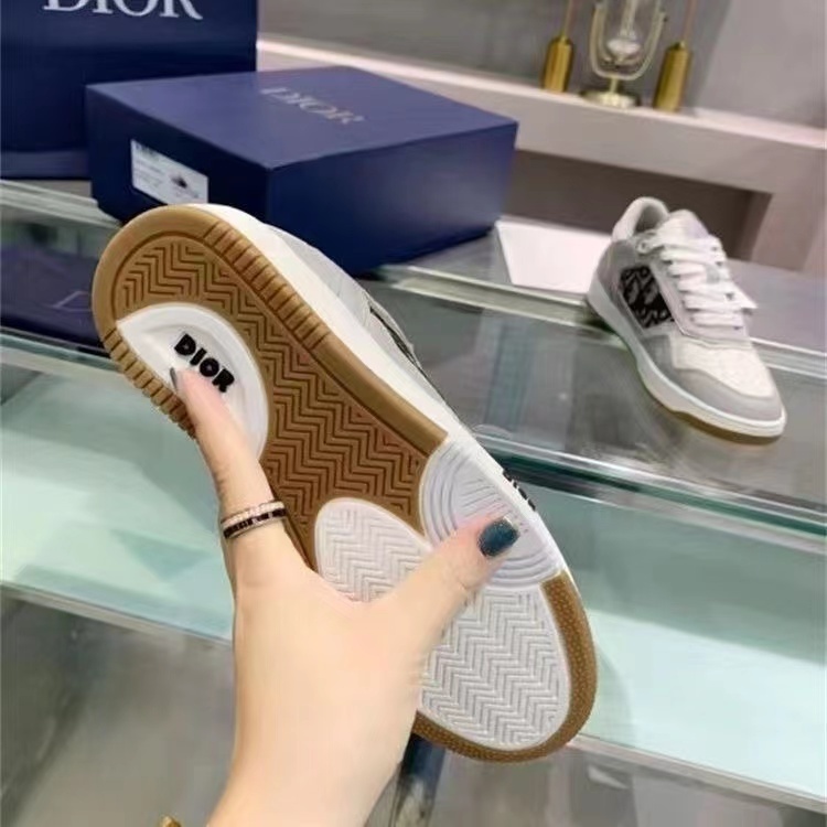 Jam8106 DIOR 85.99$ gallery