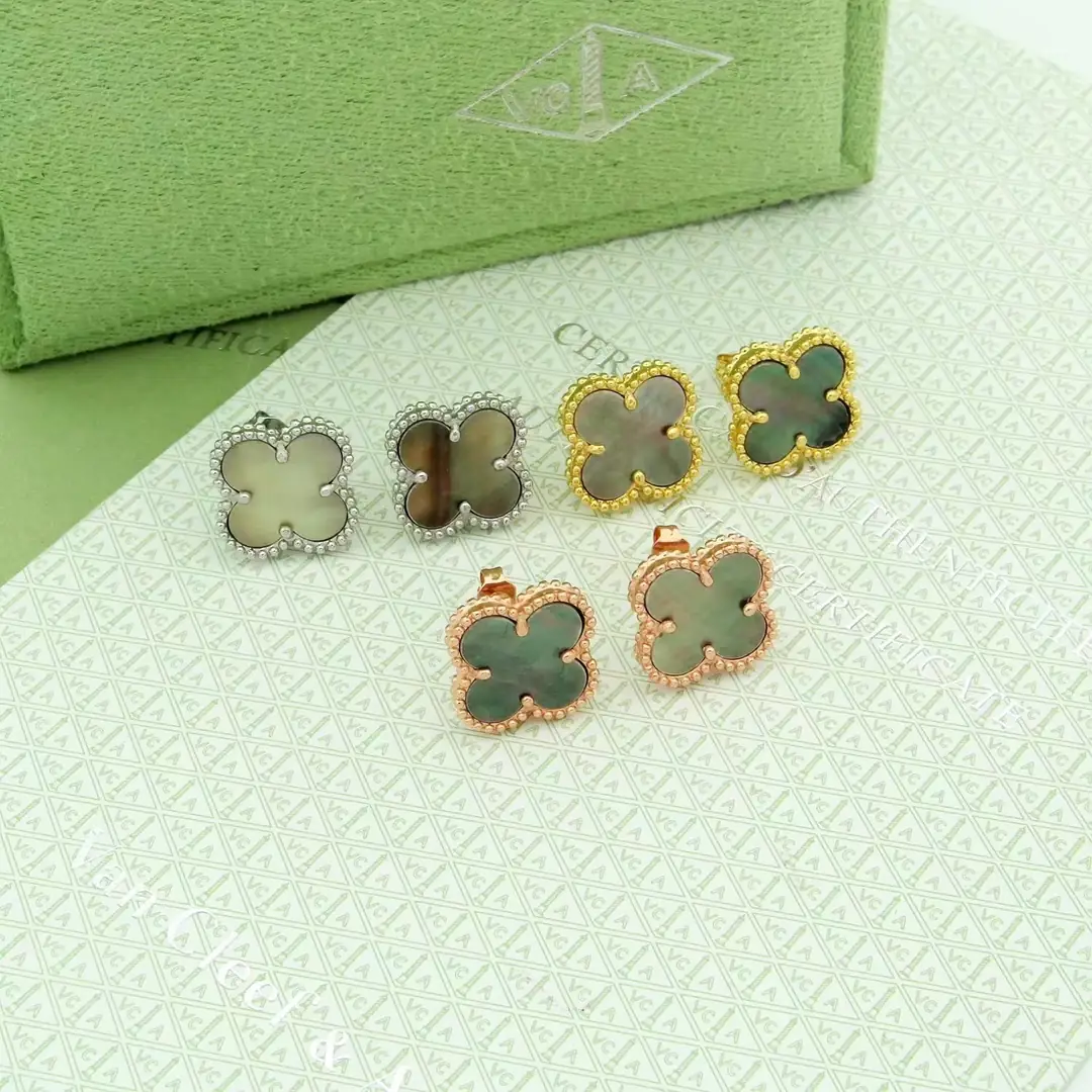 Jam8108  Van Cleef & Arpels  39.9$ gallery