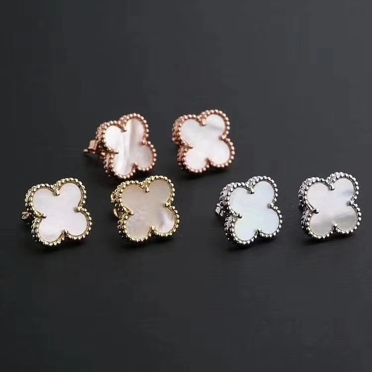 Jam8108  Van Cleef & Arpels  39.9$ gallery