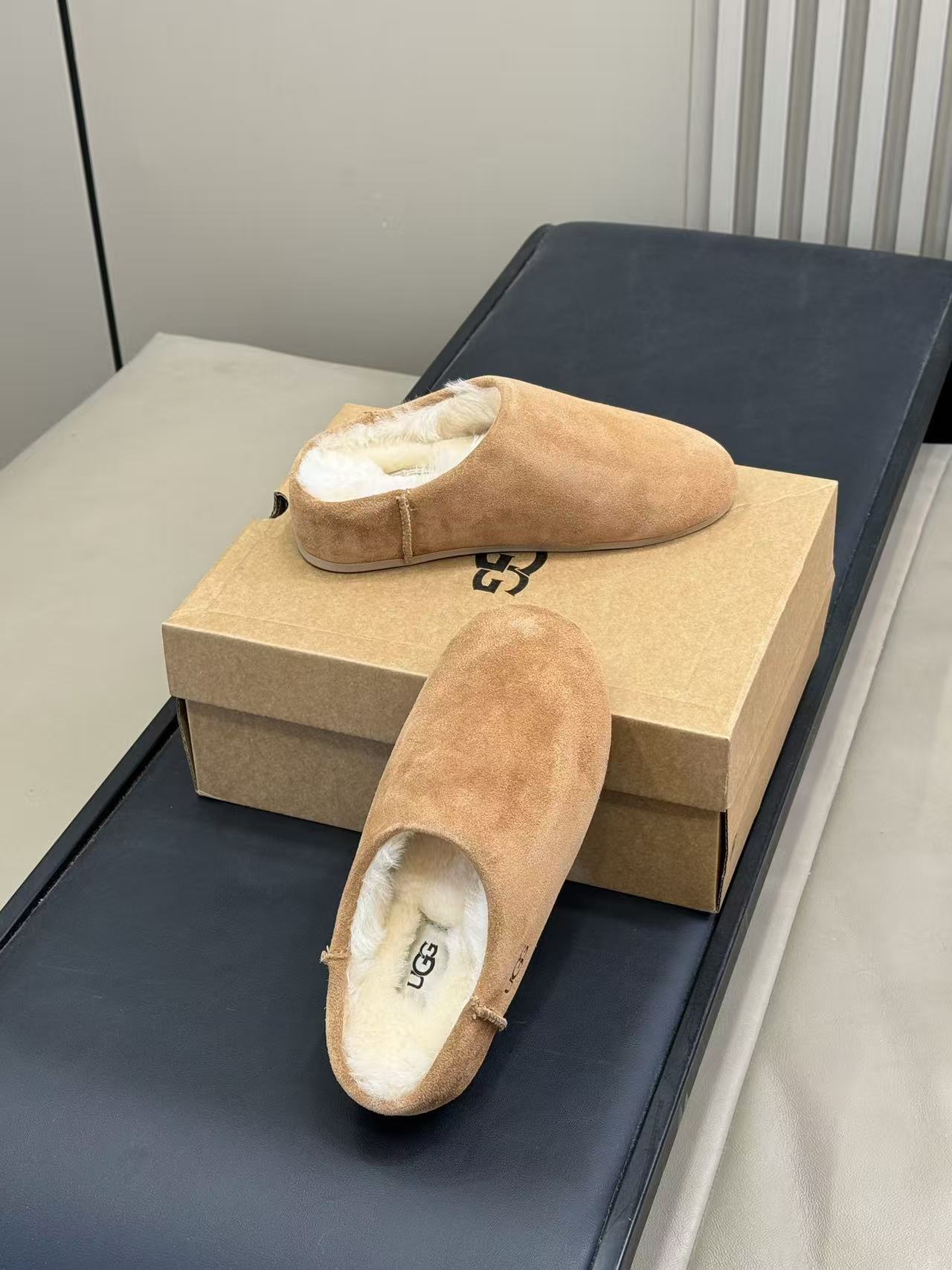 Jam8113 UGG 65$ gallery