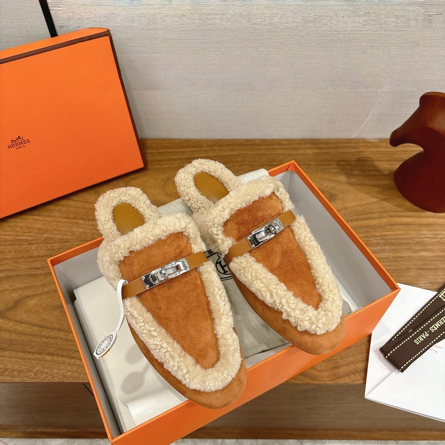 Jam8115    Hermès  75.99$ gallery