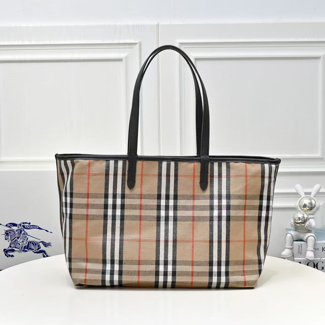 Jam8116  Balenciaga 89$ gallery