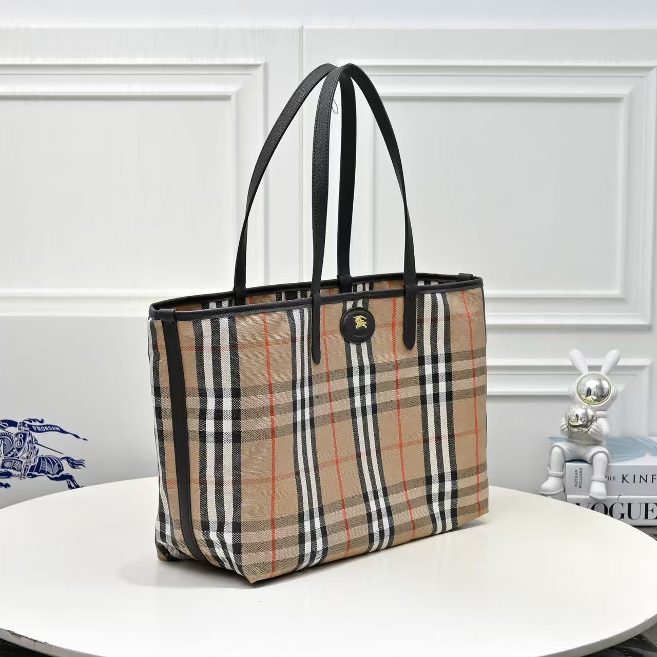 Jam8116  Balenciaga 89$ gallery