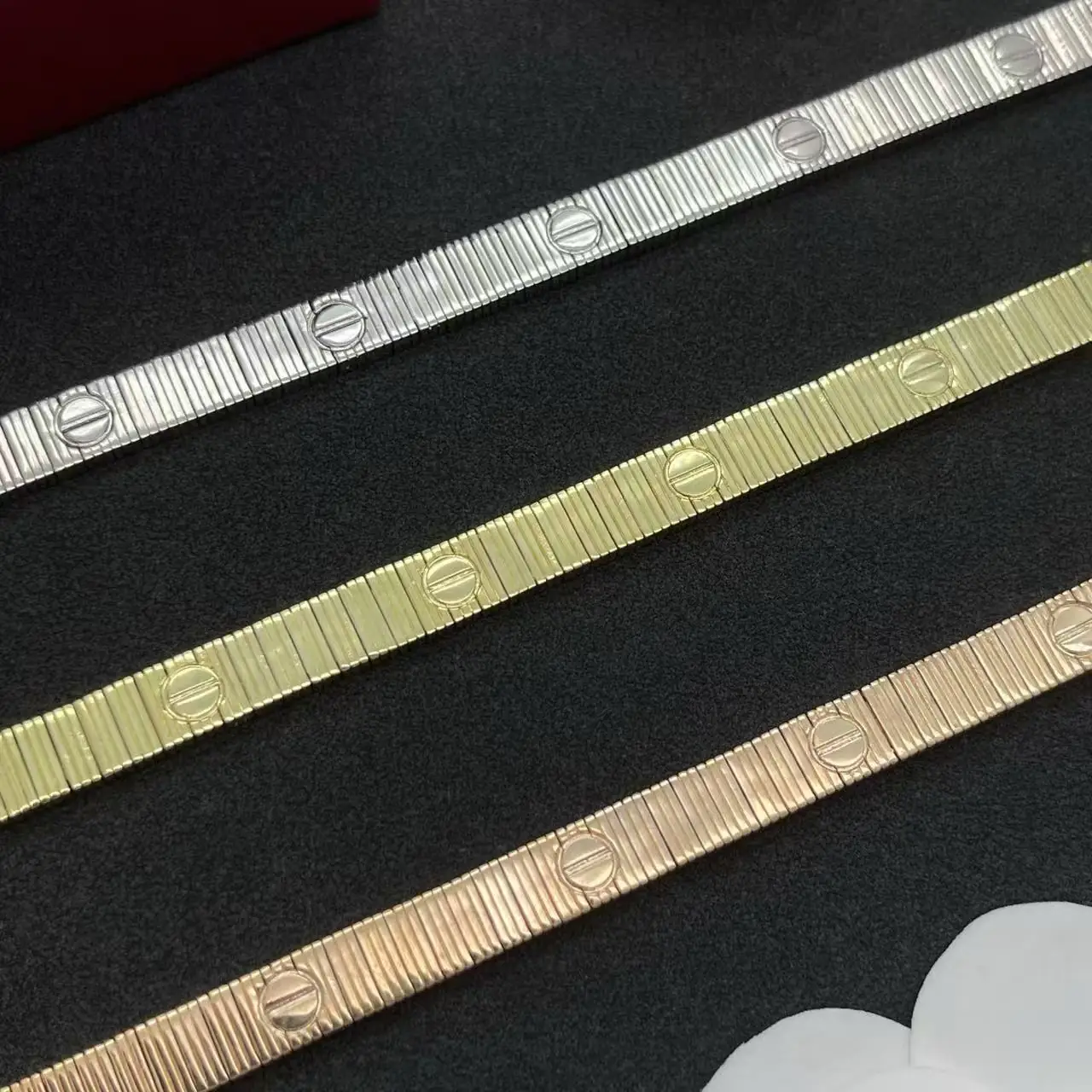 Jam8140 Cartier 45.99$ gallery